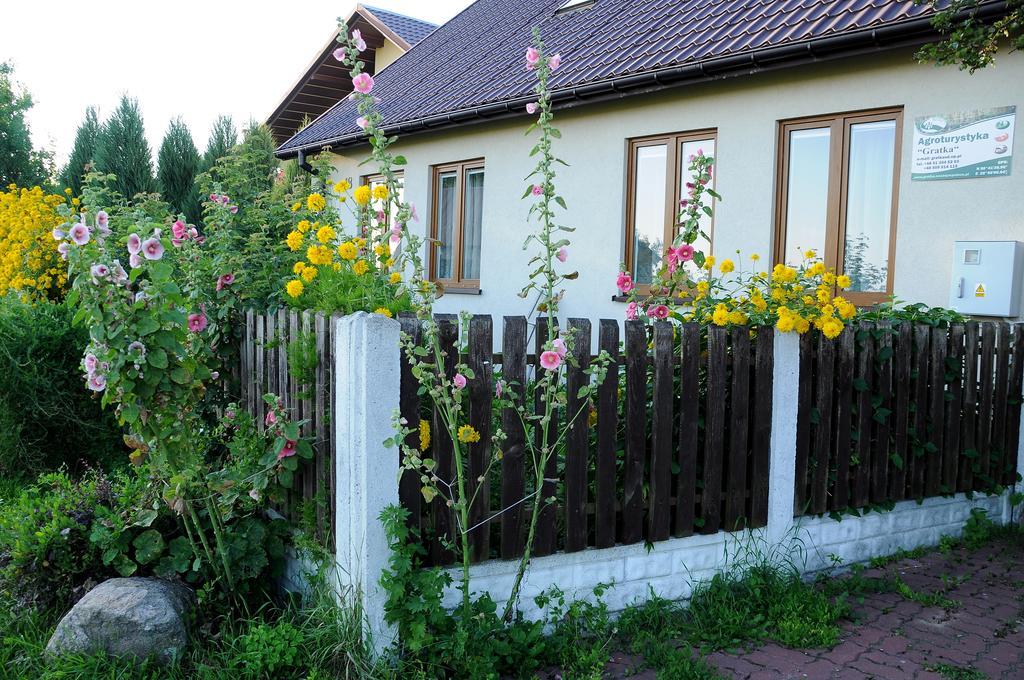 Gospodarstwo Agroturystyczno-Edukacyjne Gratka Celiny (Gmina Rakow, Kielce) Exterior foto