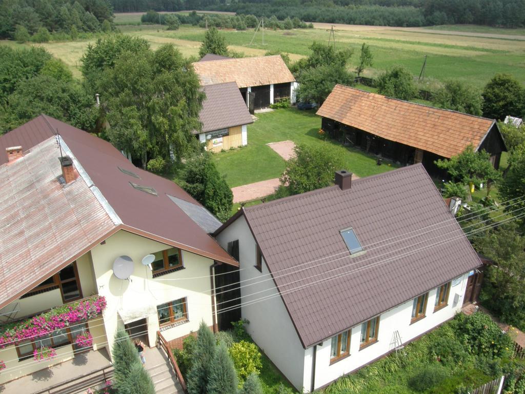 Gospodarstwo Agroturystyczno-Edukacyjne Gratka Celiny (Gmina Rakow, Kielce) Exterior foto